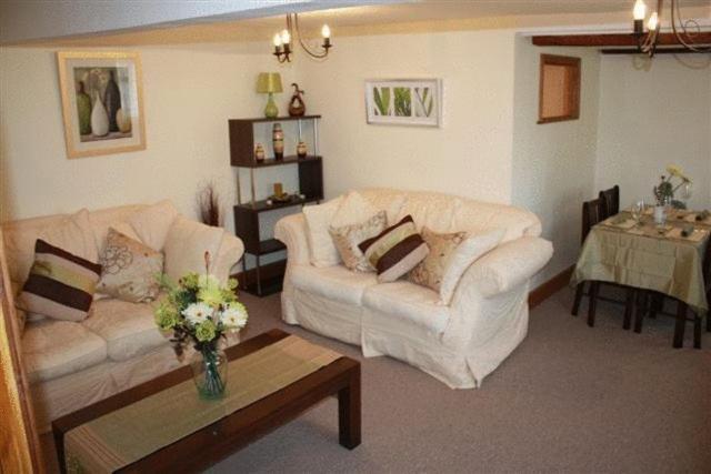 Robertsbridge Retreat At Cornhill Self Catering Apartments Номер фото