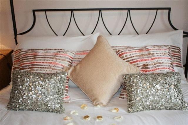 Robertsbridge Retreat At Cornhill Self Catering Apartments Номер фото